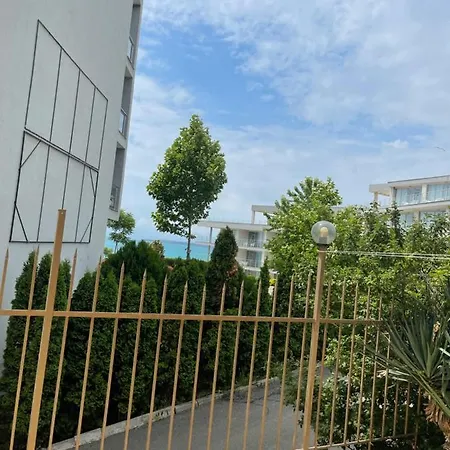 Le Premiere Randevu Apartment *